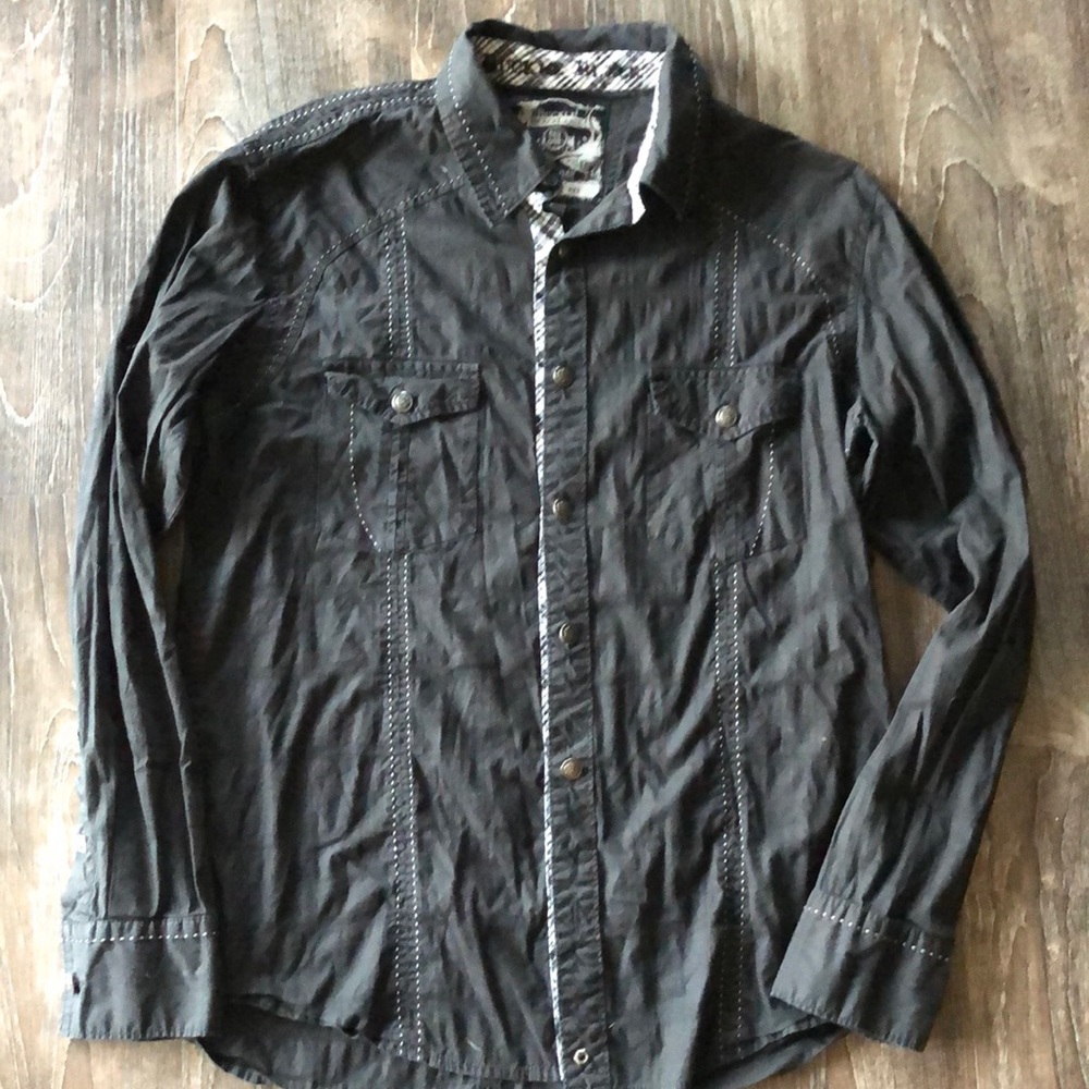 Buckle black label size large